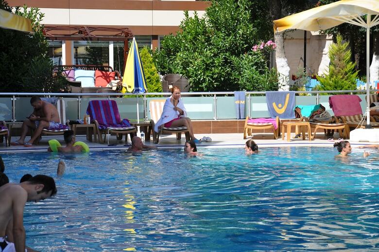 Grand Gold Hotel