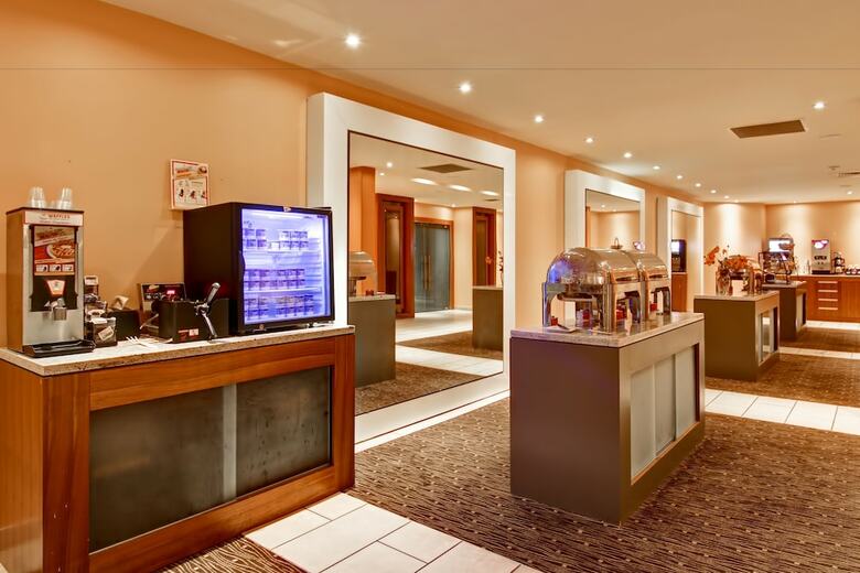 Hotel Inn Of Waterloo And Conference Centre