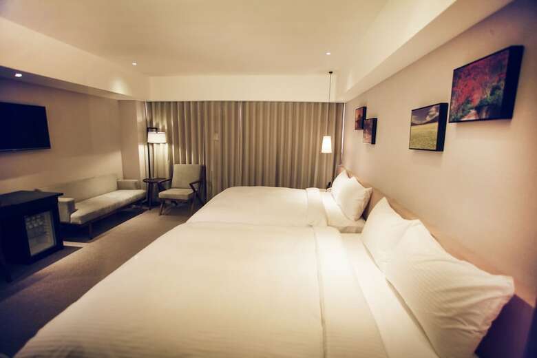 Hotel Inn By The Village