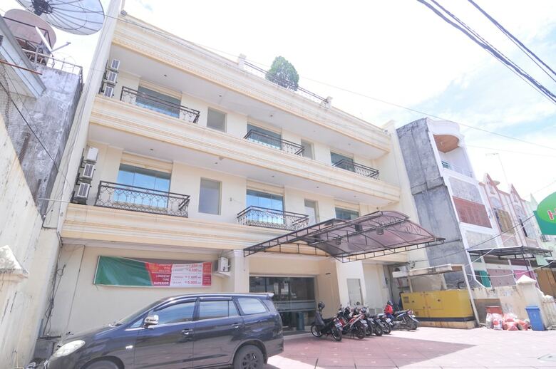 Hotel Airy Ujung Pandang Sungai Poso Makassar