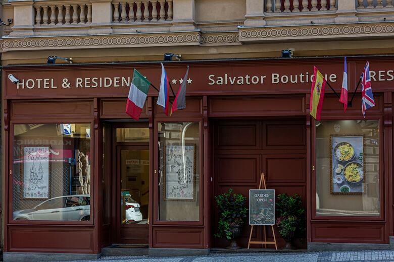 Salvator Boutique Hotel
