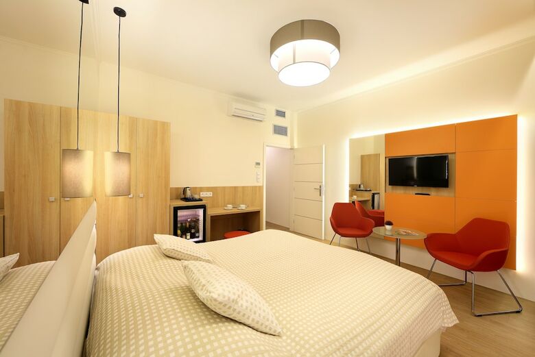 Salvator Boutique Hotel