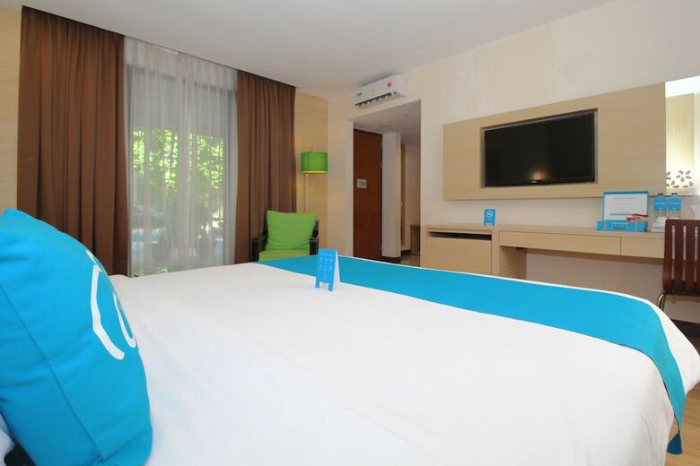 Hotel Airy Kuta Karang Tenget 15 Bali