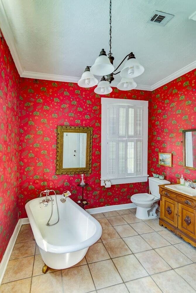 Hotel Steele Cottage