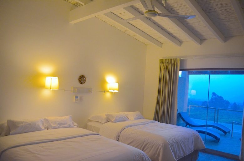 Hotel Empedrada Lodge