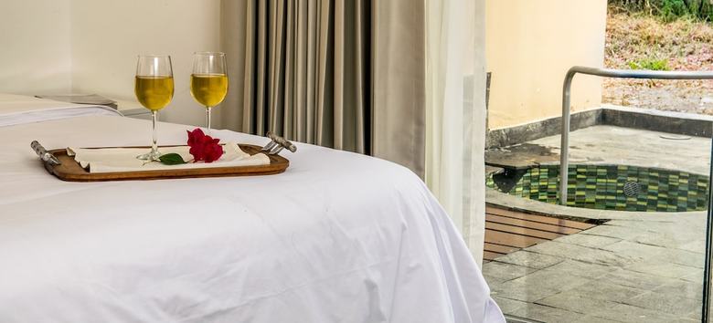 Hotel Empedrada Lodge