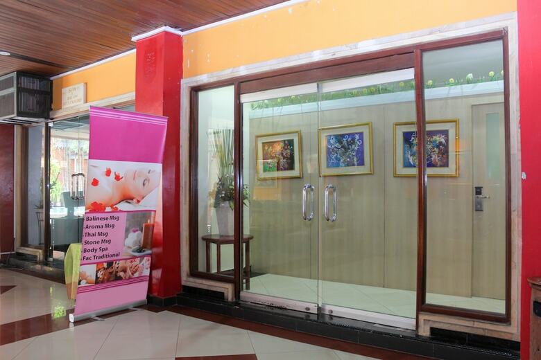 Hotel Airy Legian 83 Kuta Bali