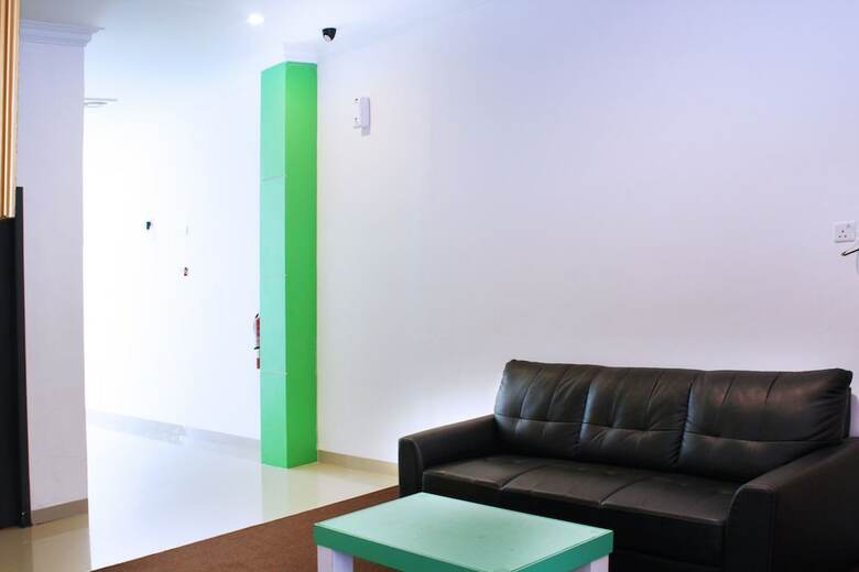 Hotel Airy Greenland Ahmad Yani Batam