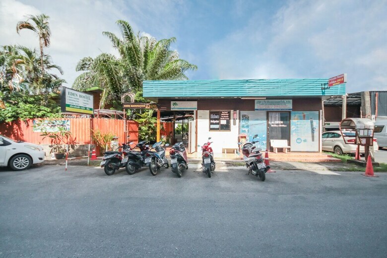 Hostal Eden Hostel