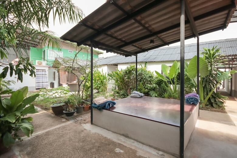 Hostal Eden Hostel