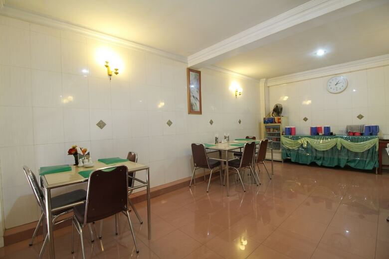 Hotel Airy Eco Pelabuhan Makassar Bali 40