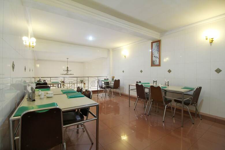 Hotel Airy Eco Pelabuhan Makassar Bali 40