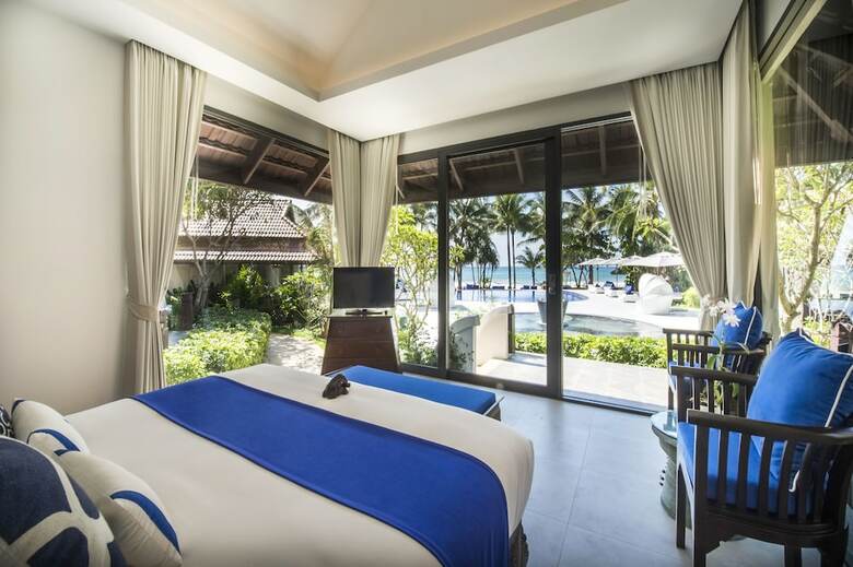 Hotel Akyra Beach Resort Phuket