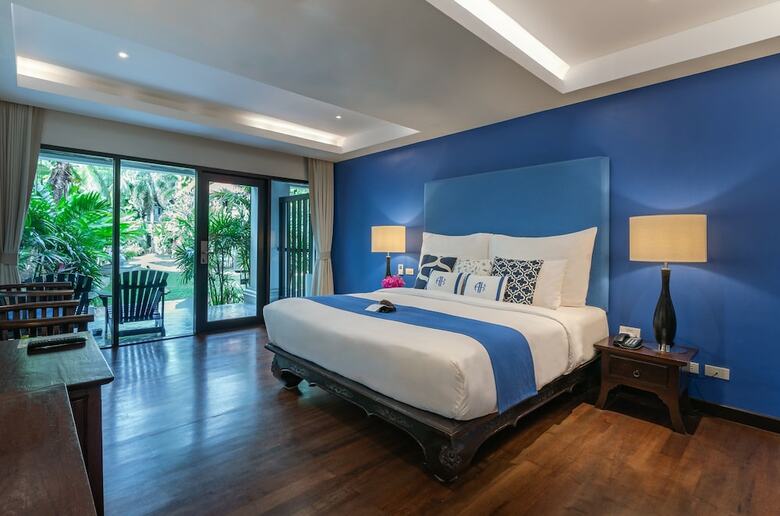 Hotel Akyra Beach Resort Phuket