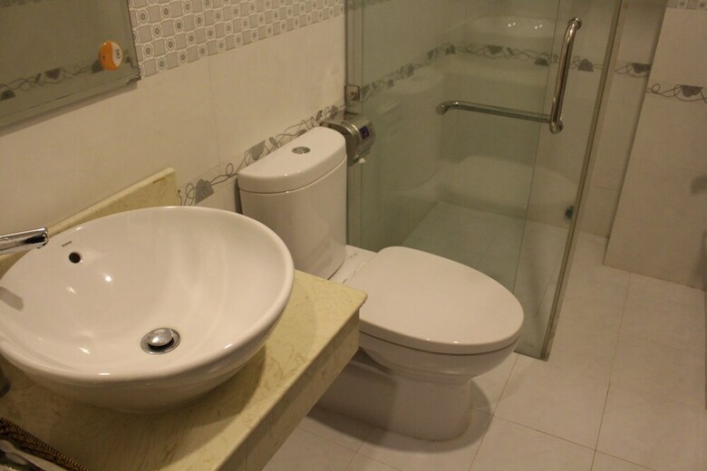 Flora Hotel Hue
