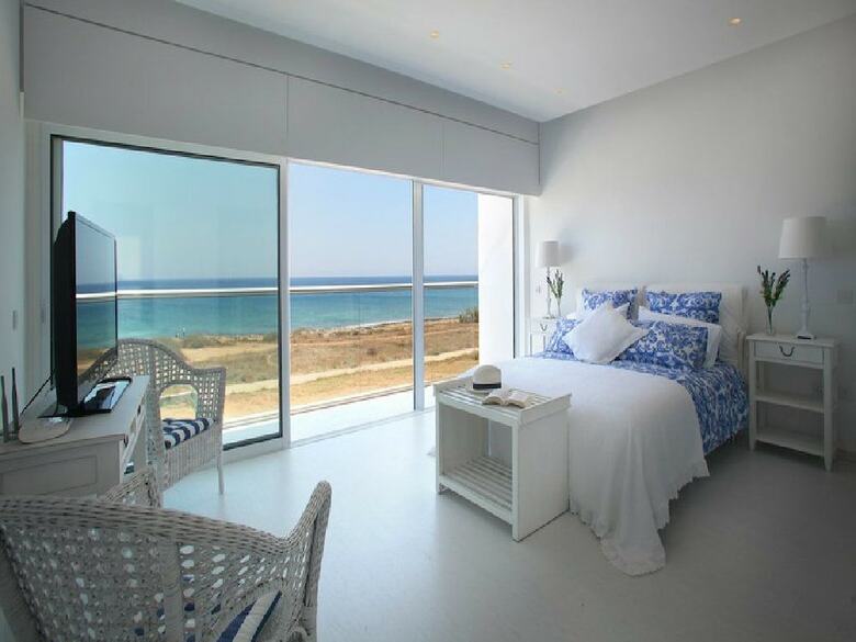 Protaras Seafront Villa Eponine
