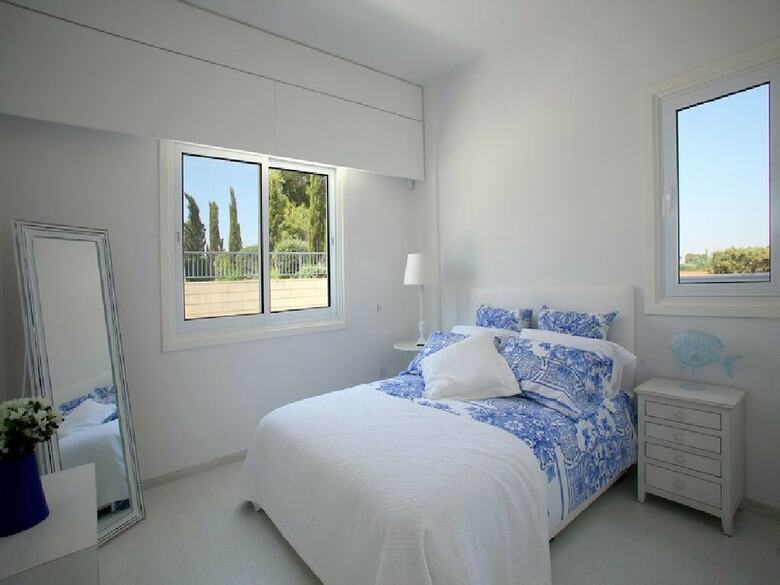 Protaras Seafront Villa Eponine