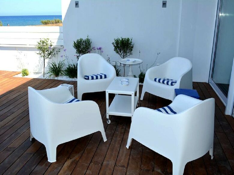 Protaras Seafront Villa Eponine