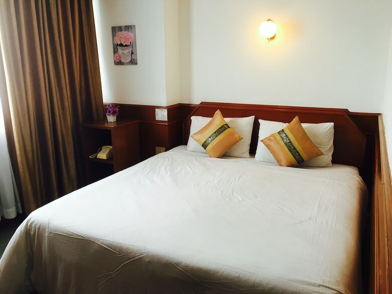 Elizabeth Hotel