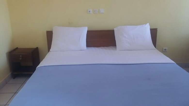 Hotel H�tel Saint Jacques - Centre Ville