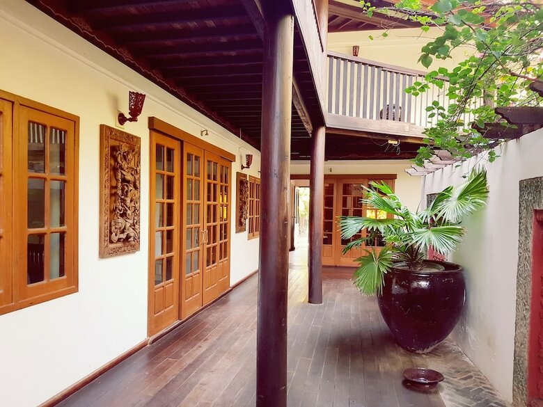 Thurizza Hotel