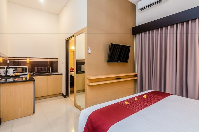 Hotel Zen Premium Seminyak Eka Laweya