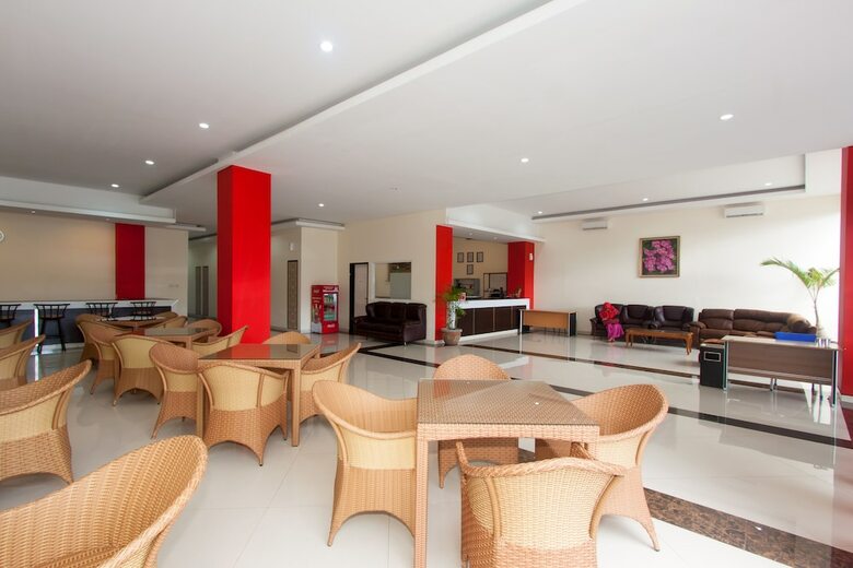Hotel Zen Rooms Kuta Puri Demak