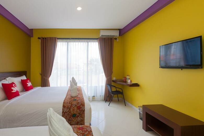 Hotel Zen Rooms Kuta Puri Demak