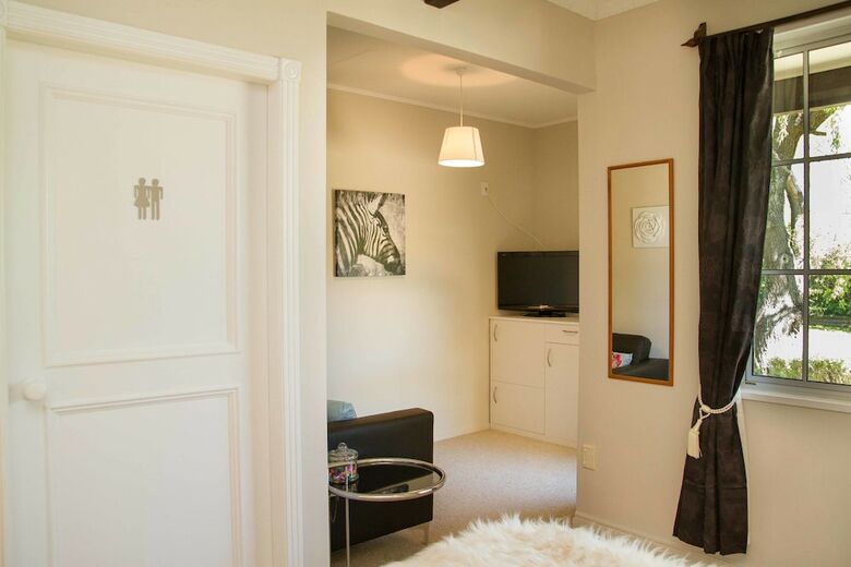 Bed & Breakfast Swan House