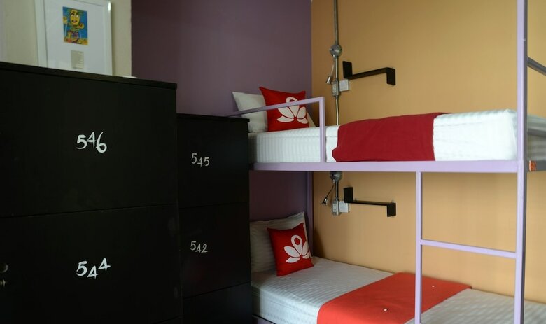 Hotel Zen Hostel Silom 14