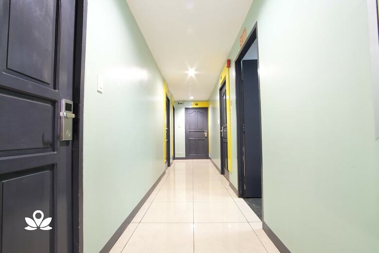 Hotel Zen Rooms Basic Quirino Station