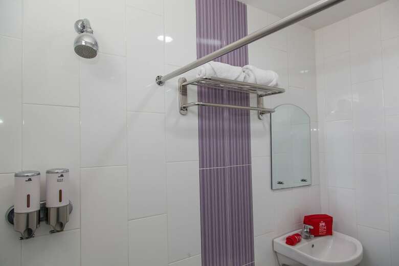 Hotel Zen Rooms Batu Pageh Legian Kuta