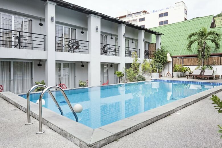 Hotel Zen Rooms Basic Nanai Phuket