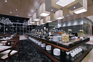 Aston Pasteur Hotel
