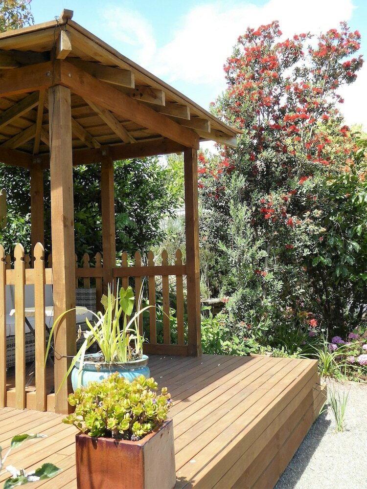 Hazelwood Mapua Bed And Breakfast