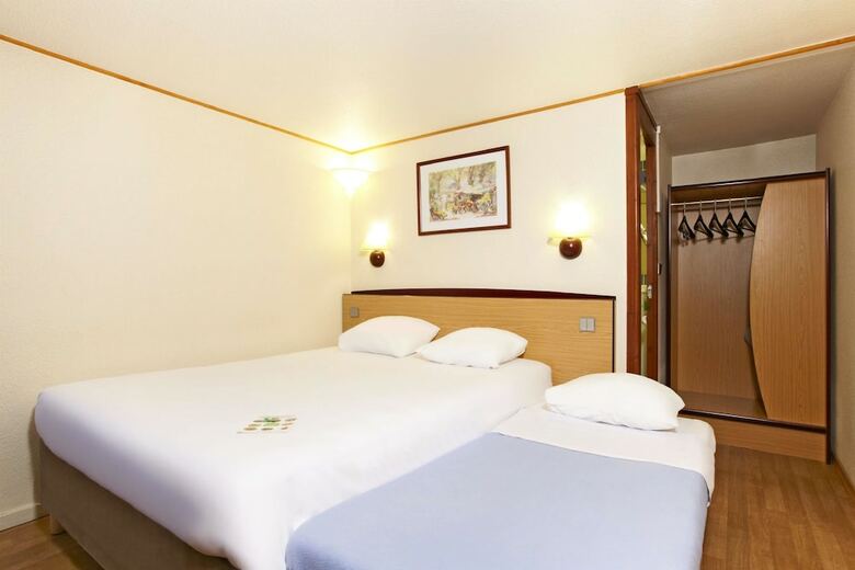 Hotel Campanile Besancon Ouest - Ch�teaufarine