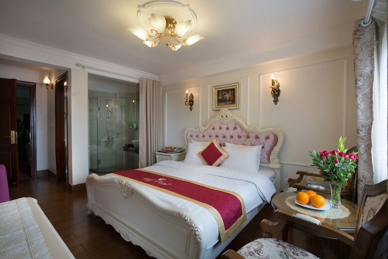 Ruby Hotel