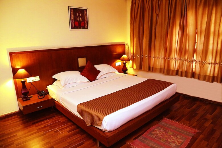 Hotel Residency Palace