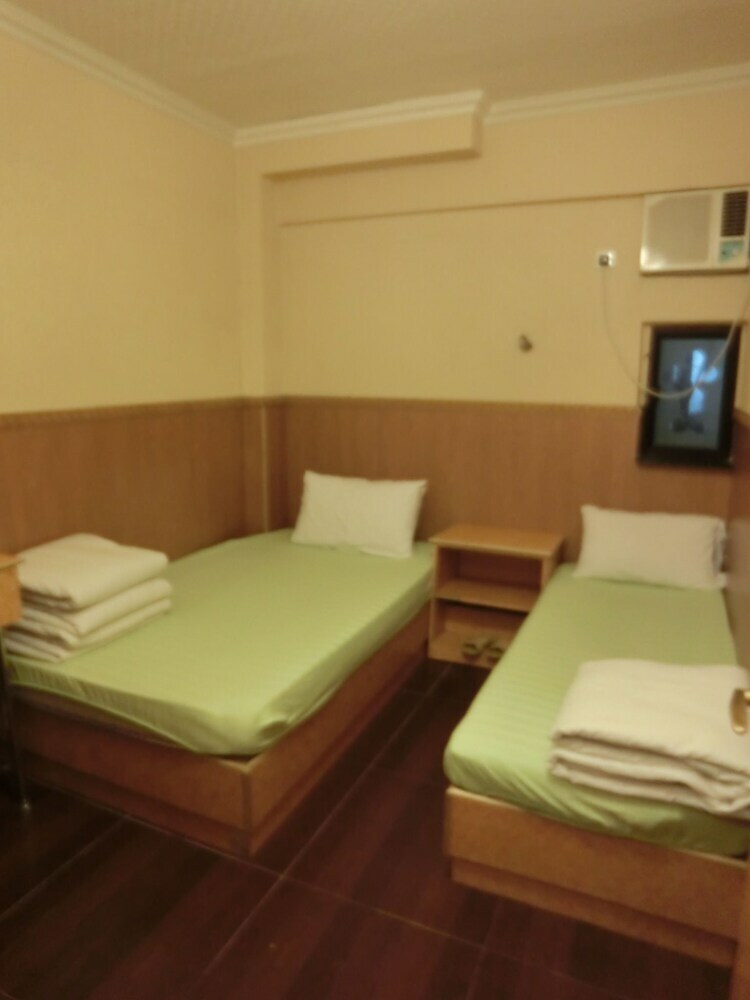 Hostal Kowloon New Hostel