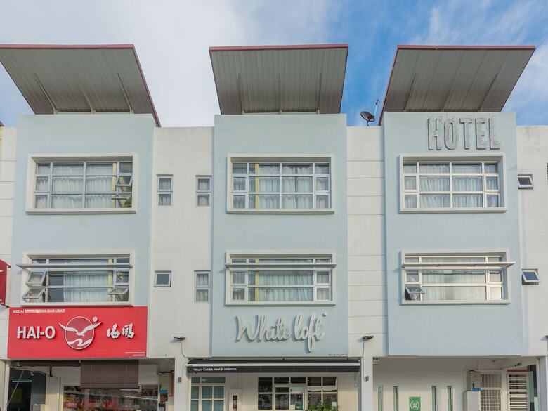 White Loft Hotel