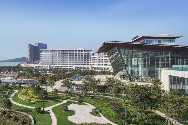 Hotel Le Meridien Qingdao West Coast Resort