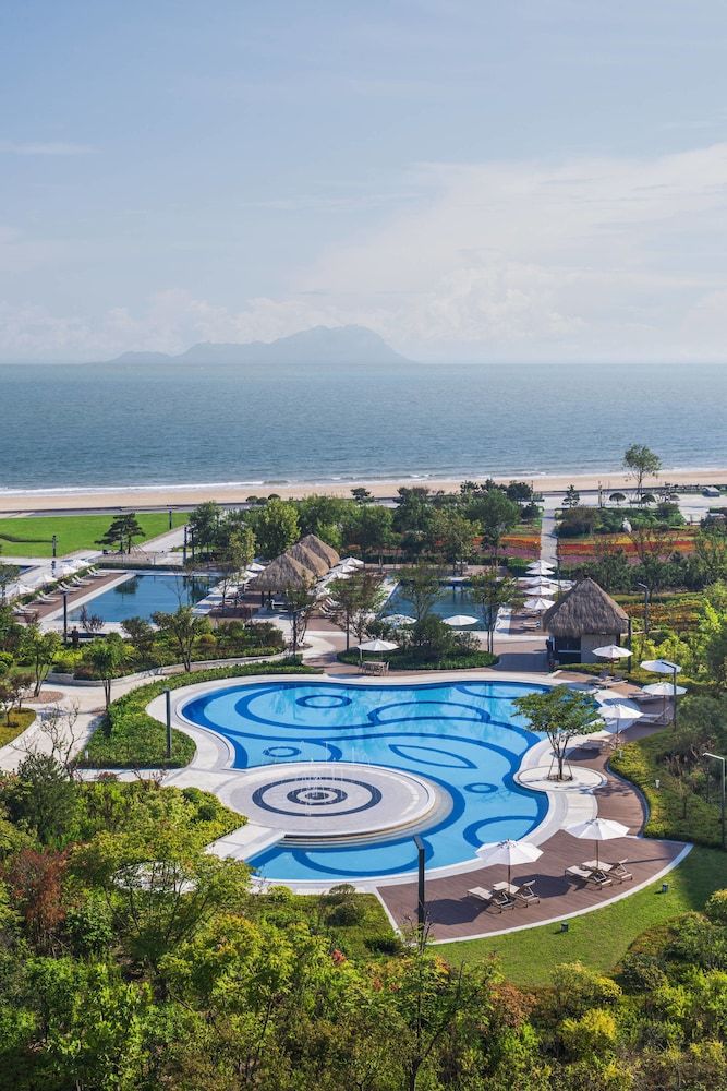 Hotel Le Meridien Qingdao West Coast Resort