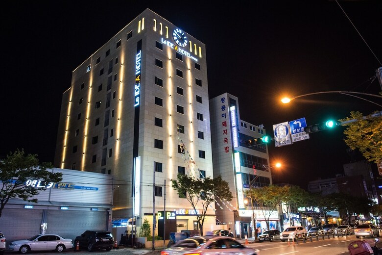 Le Idea Hotel