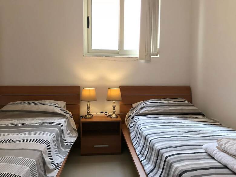 Hotel Marble Arch Home