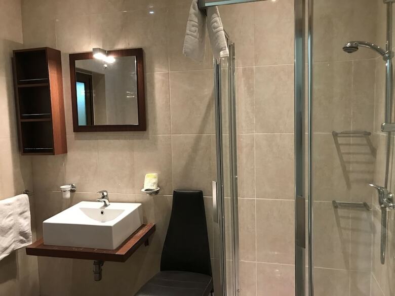 Hotel Marble Arch Home