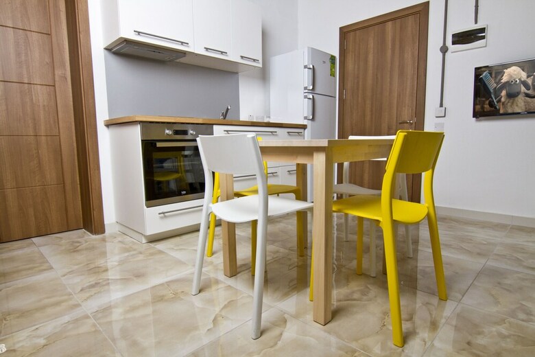 Nula Apartments