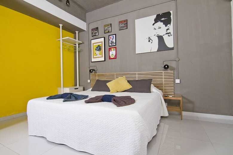Nula Apartments