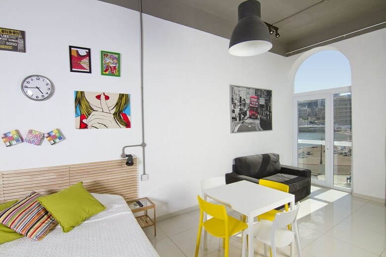 Nula Apartments