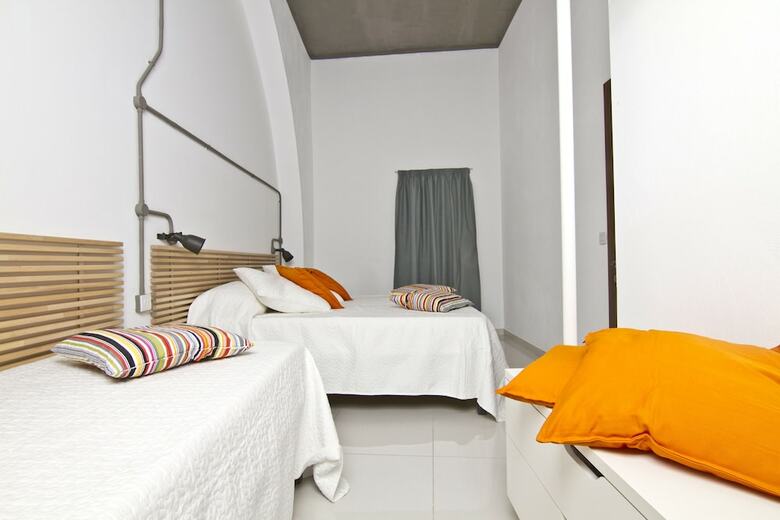 Nula Apartments