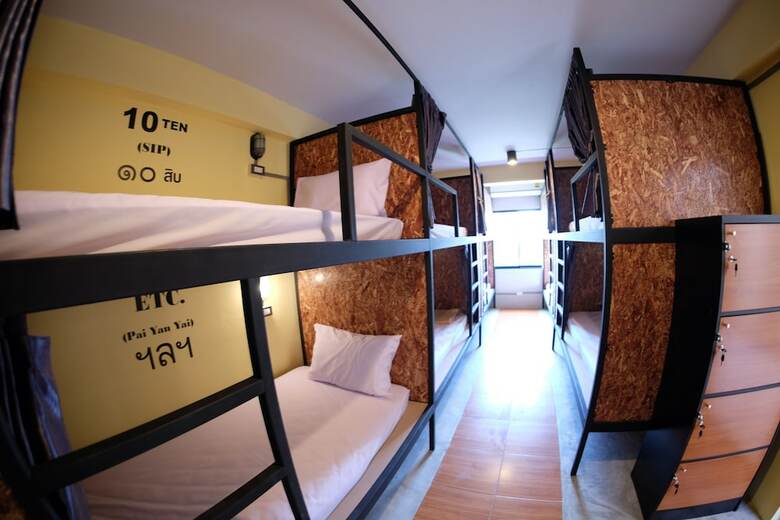 Hostal Hide Bangkok Hostel